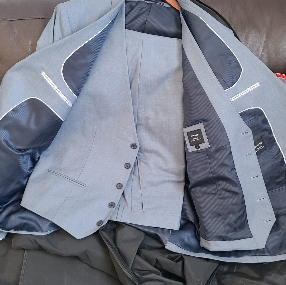 RW&Co 3 piece suit